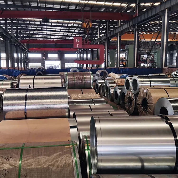 Hot-Dip Galvanized Steel Coil / Sheet (GI) Z40–Z275 vista del almacén